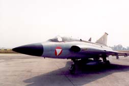 SAAB J-39OE "DRAKEN"