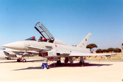 EUROFIGHTER EF-2000 "TYPHOON"