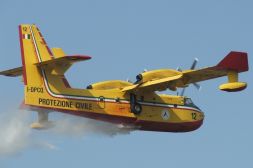 CANADAIR CL-415