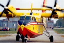 CANADAIR CL-415