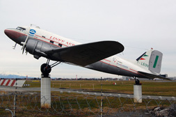 DOUGLAS C-47B-10-DK